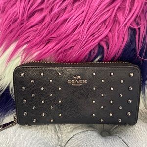 Coach zip wallet